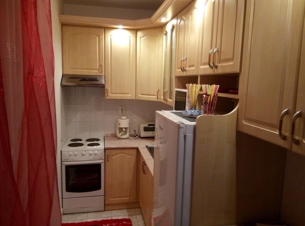 Debrecenter Apartman Extérieur photo